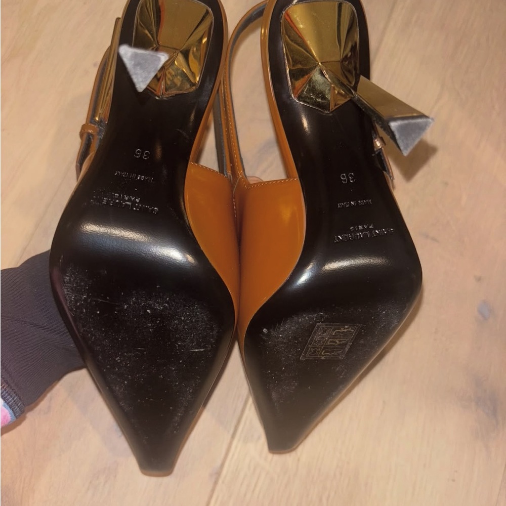 Saint Laurent Brown Heels with Gold Heel - Picture 3 of 5
